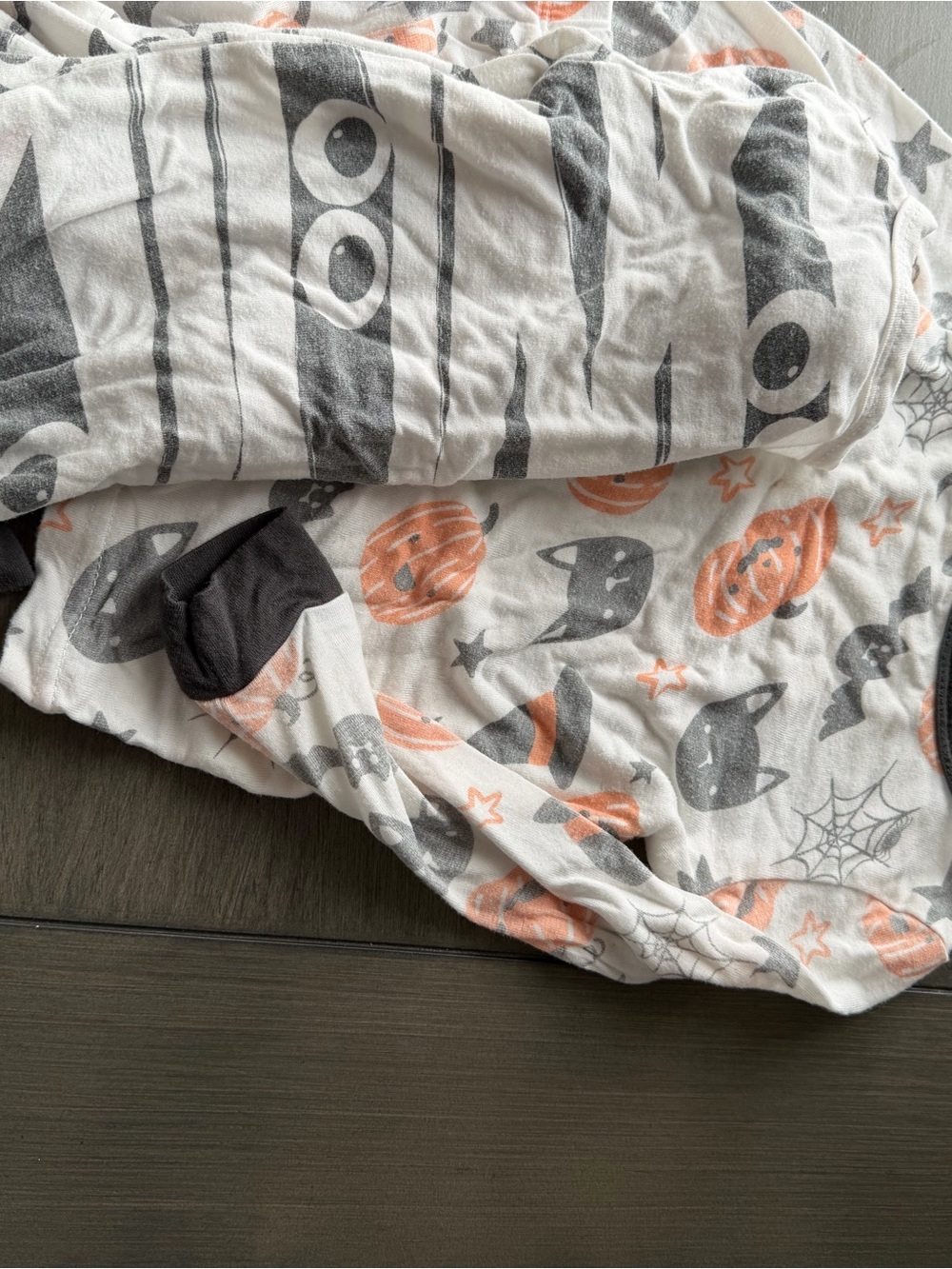 Kids Halloween Pumpkin & Cat Pajama Set - White, Gray & Orange